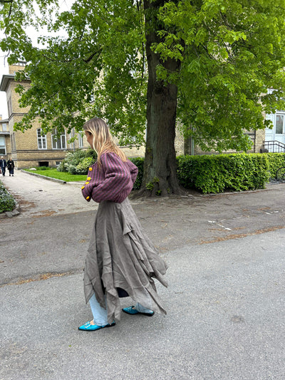 Two layer asymmetrical dress. Pesca brown. Get back.